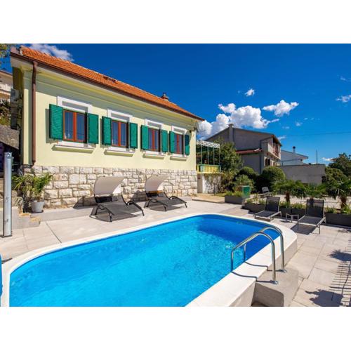 Holiday Home Petra by Interhome