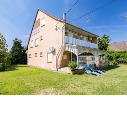 Holiday Home Piroska by Interhome