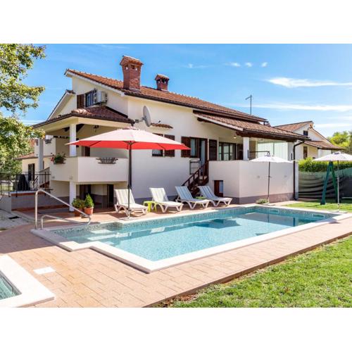 Holiday Home Poje by Interhome