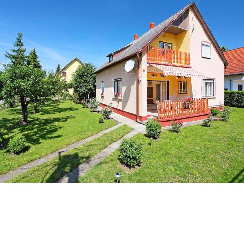 Holiday Home Pomme by Interhome