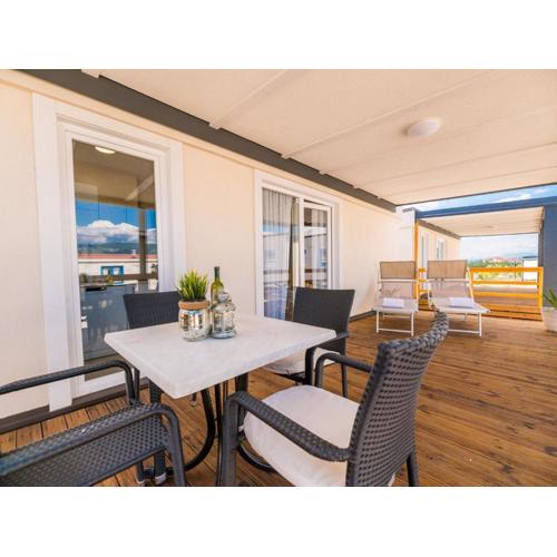 Holiday Home Premium Family by Interhome