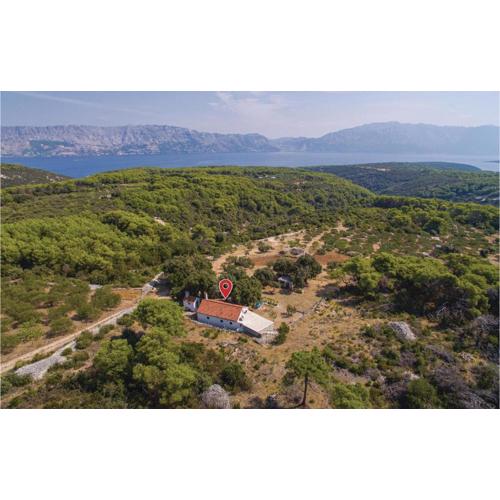 Holiday Home Pucisca 40
