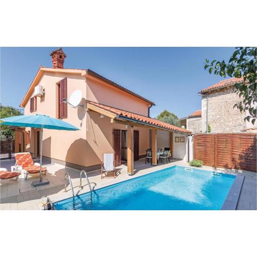 Holiday Home Pula Pomer