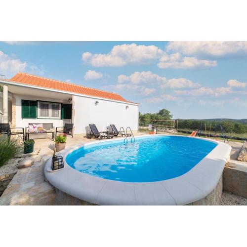 Holiday Home Sego with Private Pool