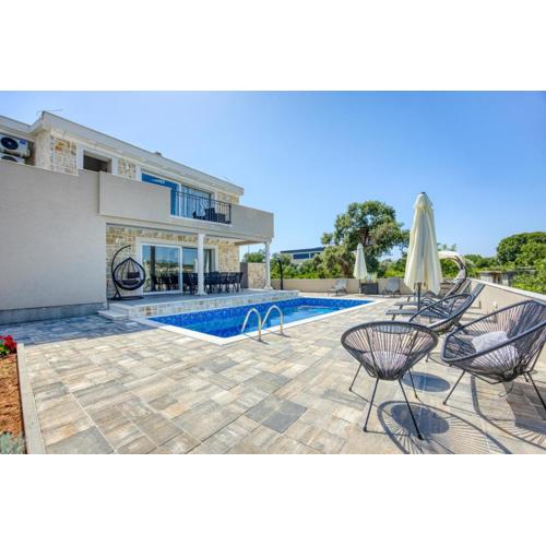 Holiday Home Solea with pool
