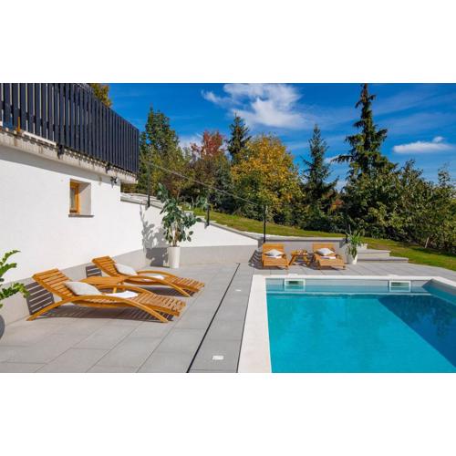 Holiday Home & Spa Kozji Vrh
