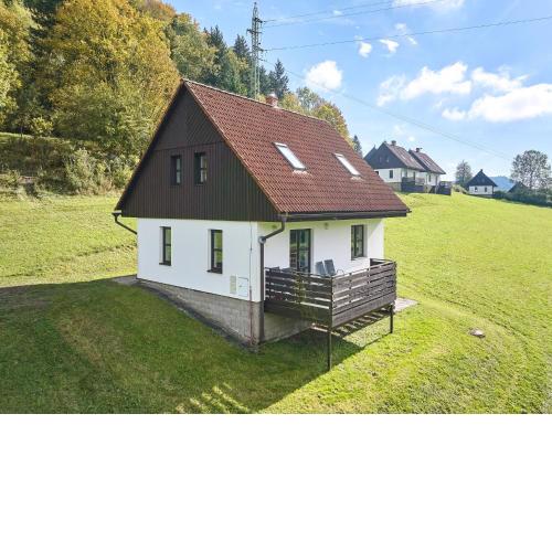Holiday Home Stárkov by Interhome