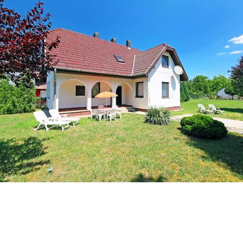 Holiday Home Sunlight by Interhome