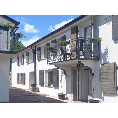 Holiday Home Sunny by Interhome