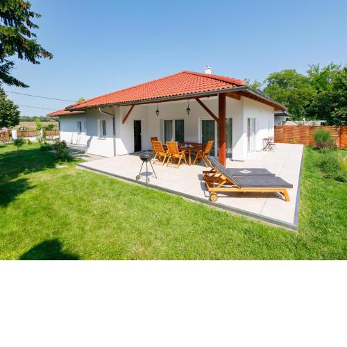 Holiday Home Sunstreet by Interhome