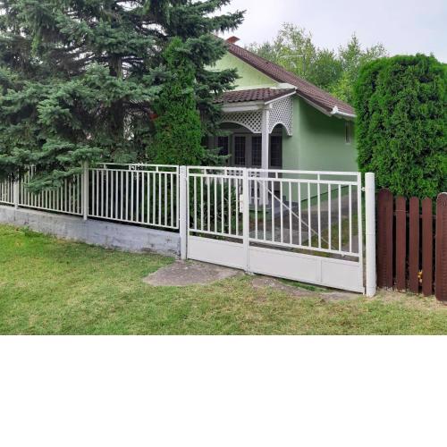 Holiday Home Szabo by Interhome