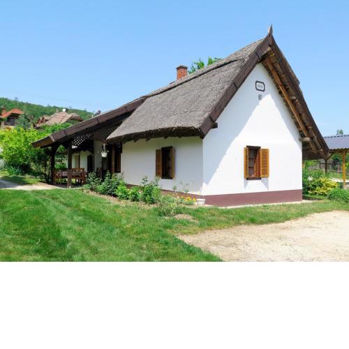 Holiday Home Szijartó by Interhome
