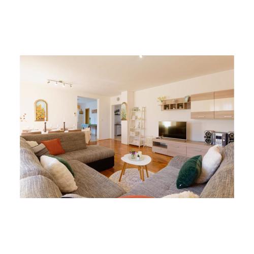 Holiday Home Tina by Rent Istria