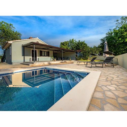 Holiday Home Ulika by Interhome