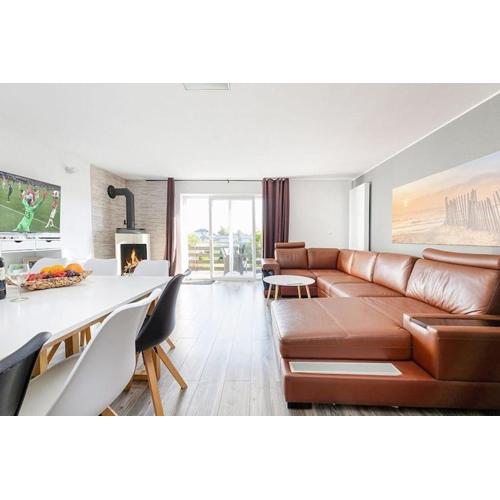 Holiday Home Ustronie Morskie near Beach, cleaning included