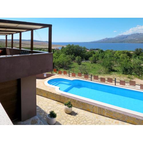 Holiday Home Valek by Interhome