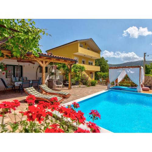 Holiday Home Villa Anđelika by Interhome