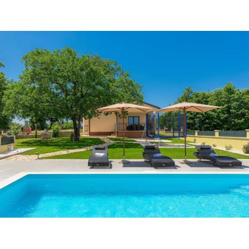 Holiday Home Villa Aniva by Interhome