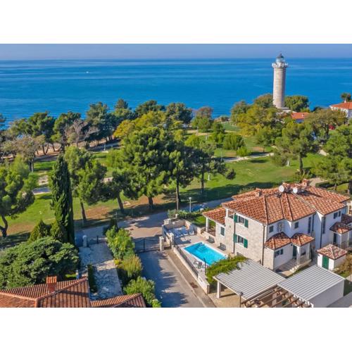Holiday Home Villa Beach Front by Interhome