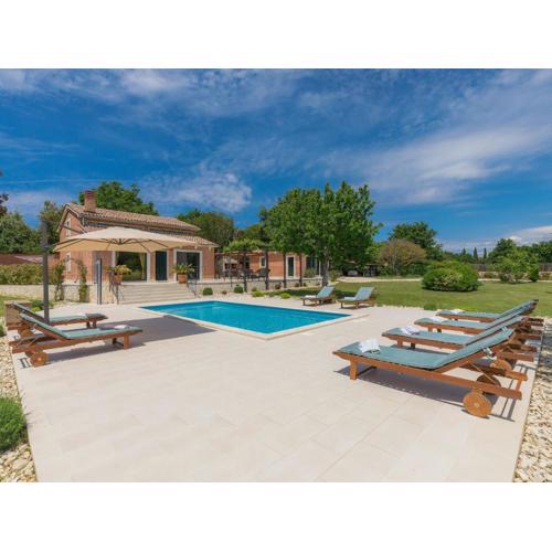 Holiday Home Villa Bernard by Interhome