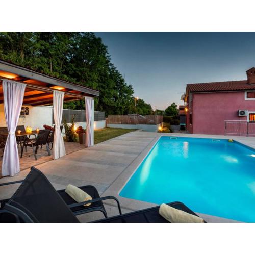 Holiday Home Villa Laura by Interhome