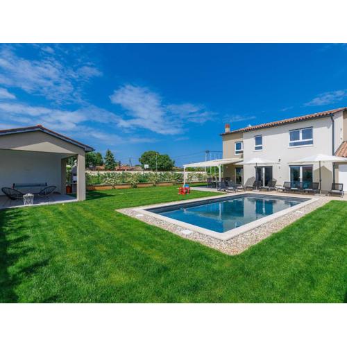 Holiday Home Villa Lea by Interhome
