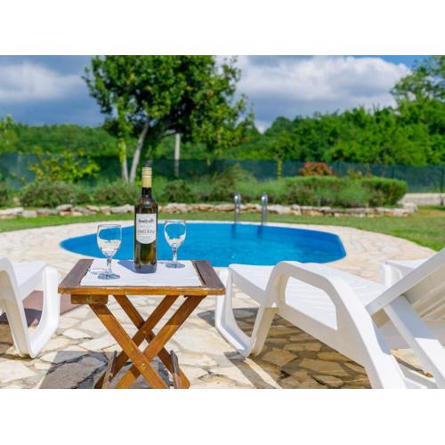 Holiday Home Villa Malini by Interhome