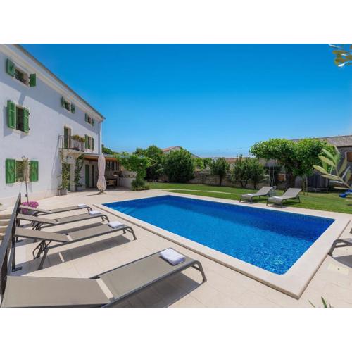 Holiday Home Villa Radovani by Interhome