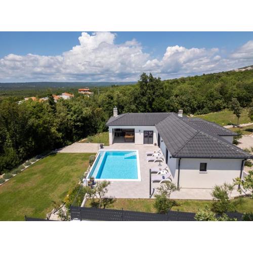 Holiday Home Villa Riki by Interhome