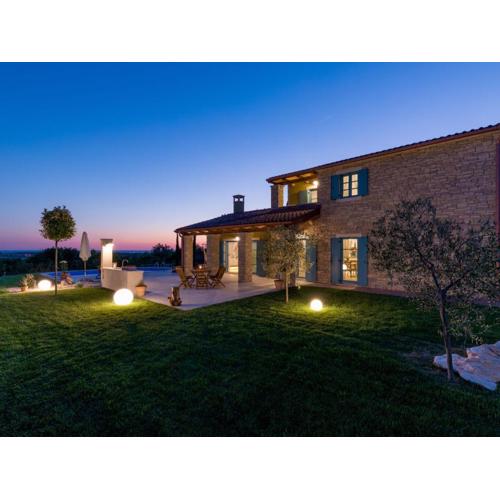 Holiday Home Villa Toscana by Interhome