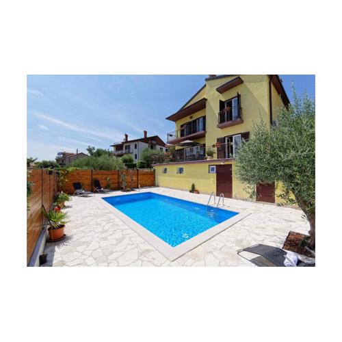 Holiday Home Vlady by Rent Istria