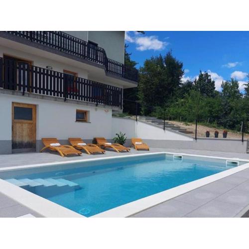Holiday home with jacuzzi in Kozji Vrh