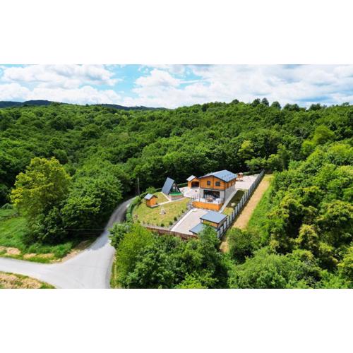 Holiday Home Zeleni Brijeg by Villas Guide