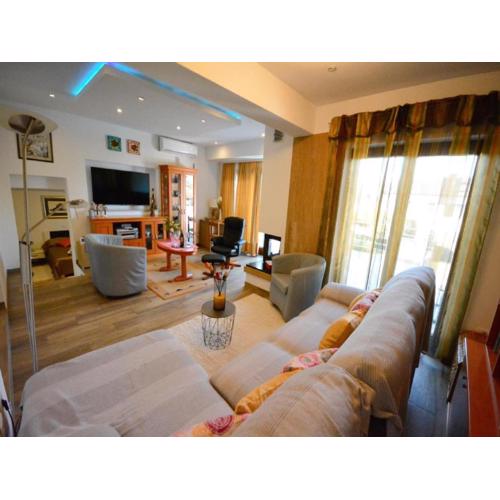 Holiday Home \