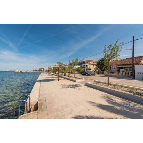 Holiday House Anica