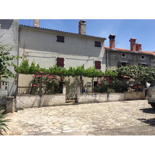 Holiday house Catela