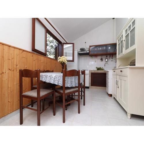 Holiday House Danica - Two Bedroom Holiday Home with Terrace and Sea View