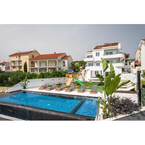 Holiday House Dominik apartments