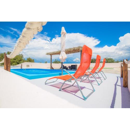 Holiday House El Dorado!!