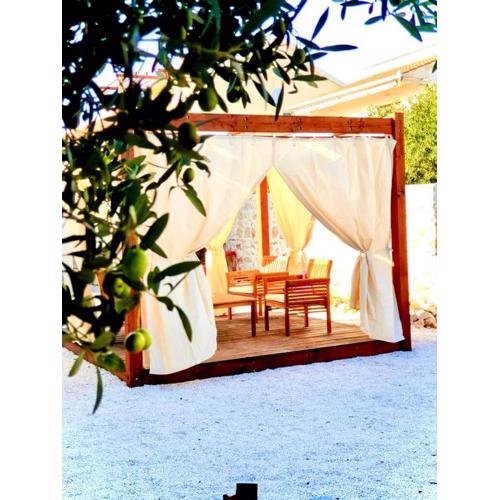 Holiday House GALEB- 20 Meters from Beach!!
