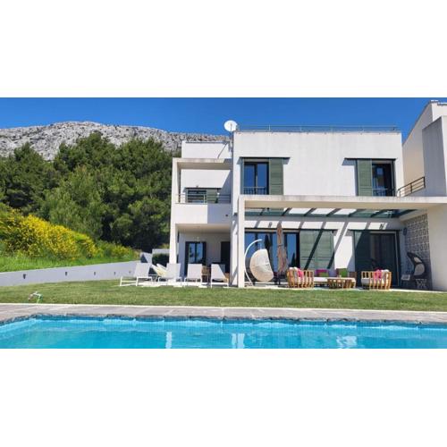 Holiday house in Split with sea view, terrace, air conditioning, WiFi 4937-1