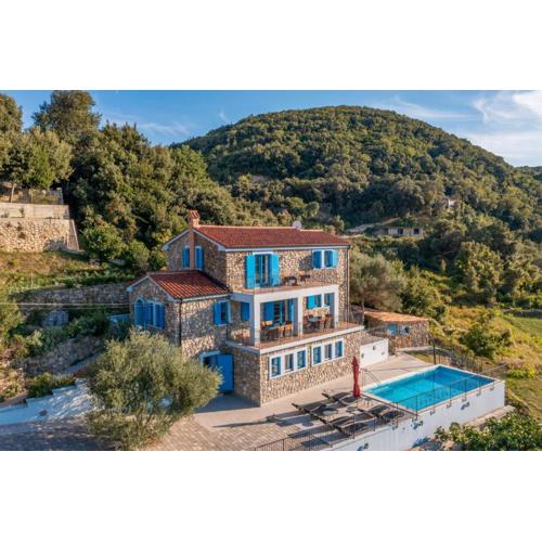 Holiday house in Supetarska Draga with sea view, terrace, air conditioning, WiFi 890-1