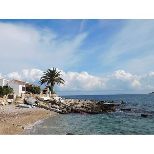Holiday House Rivi
