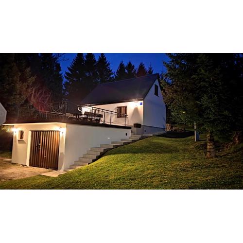 Holiday House Tjaša