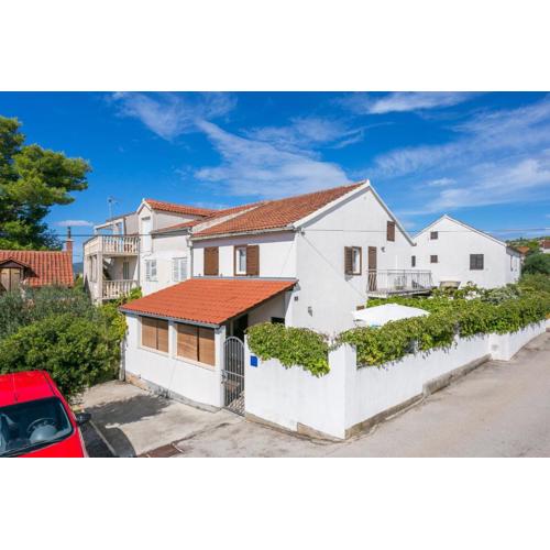 Holiday house with a parking space Milna, Brac - 20140