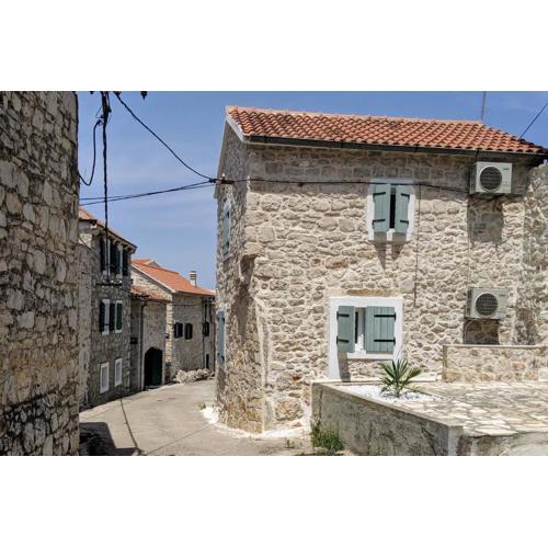 Holiday house with a parking space Murter - 21382