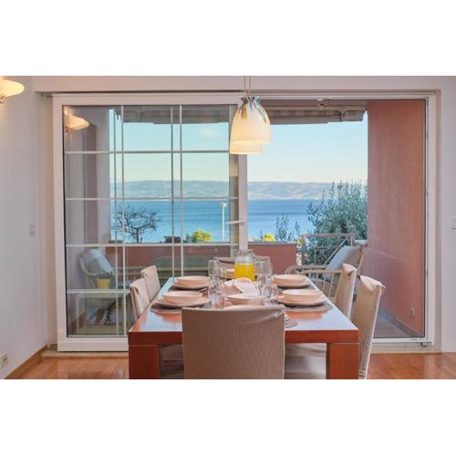 Holiday Seaview Apartment by Litto