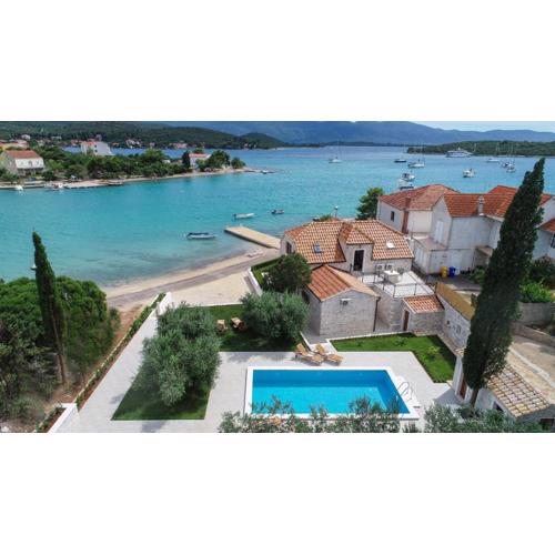 Holiday Villa Mirce - Lovište