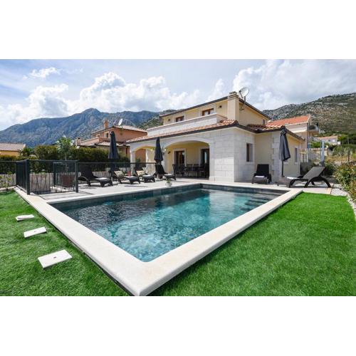 Holiday Villa Perla