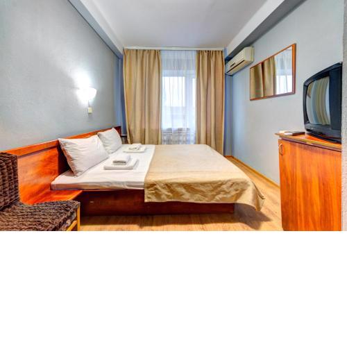 Holosiyvsky Hotel